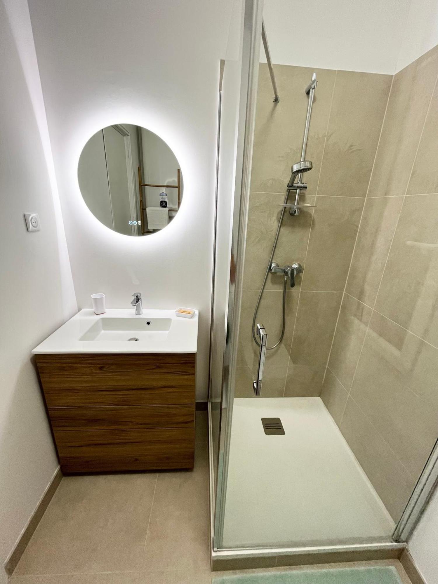 Apartment Magnifique T4 - Spacieux Standing - Ac - Wifi - Coeur De *