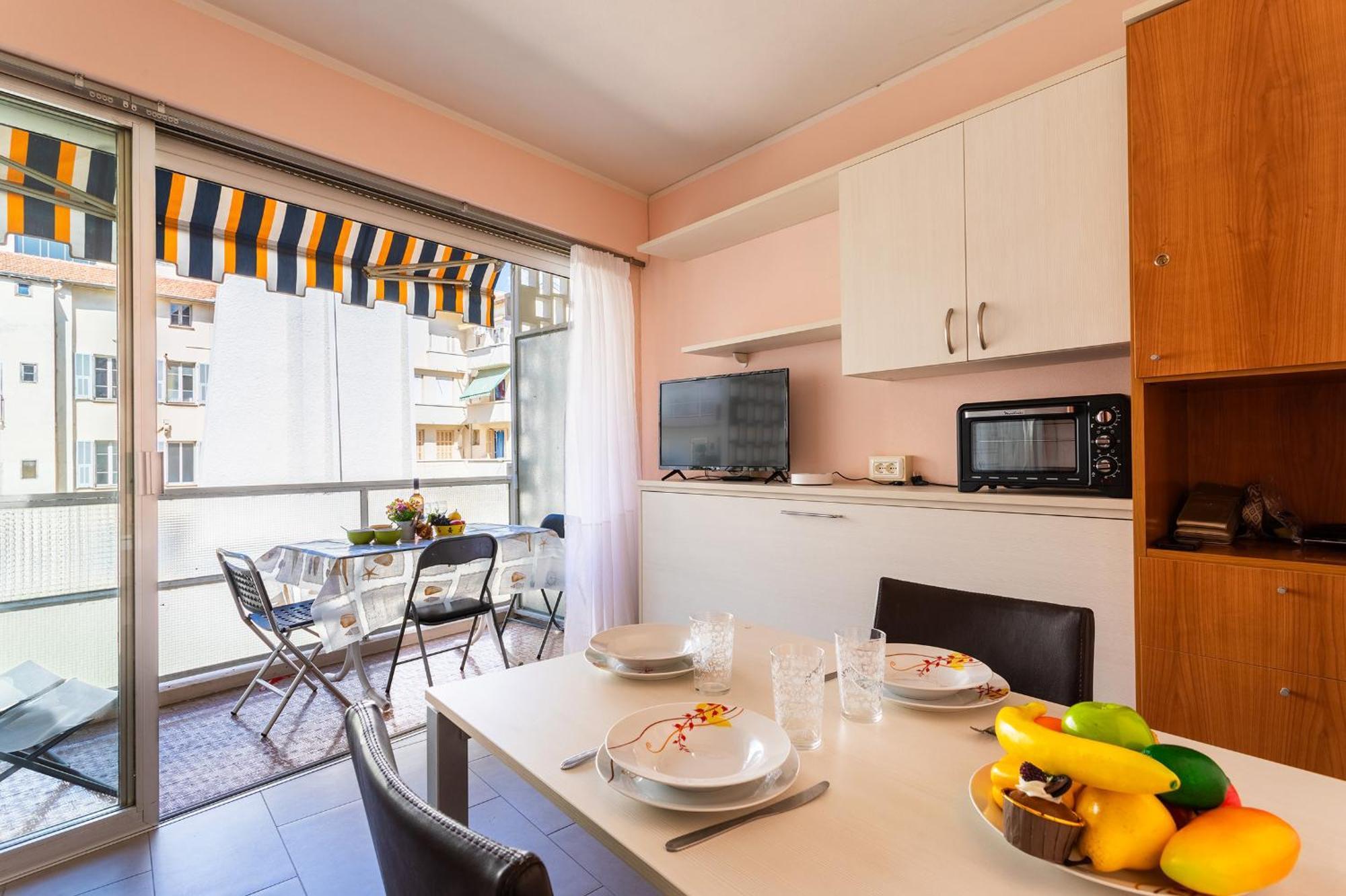 Royal Luxembourg Ap4397 By Riviera Homes *
