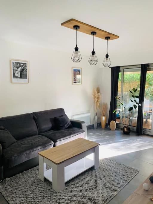 Studio Avec Piscine Apartment *