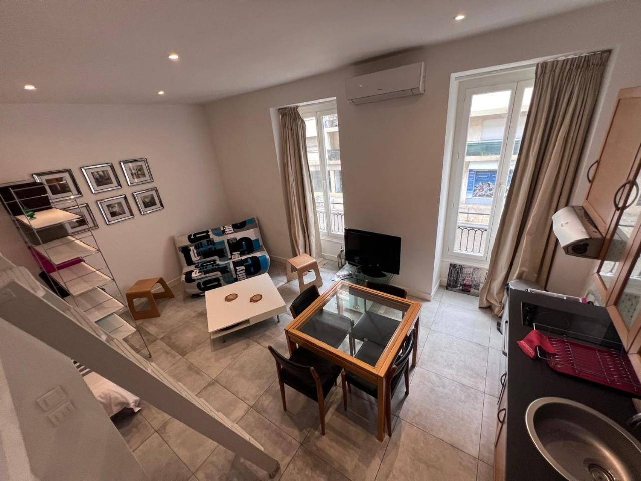 Heart Of Harboor Cosy And