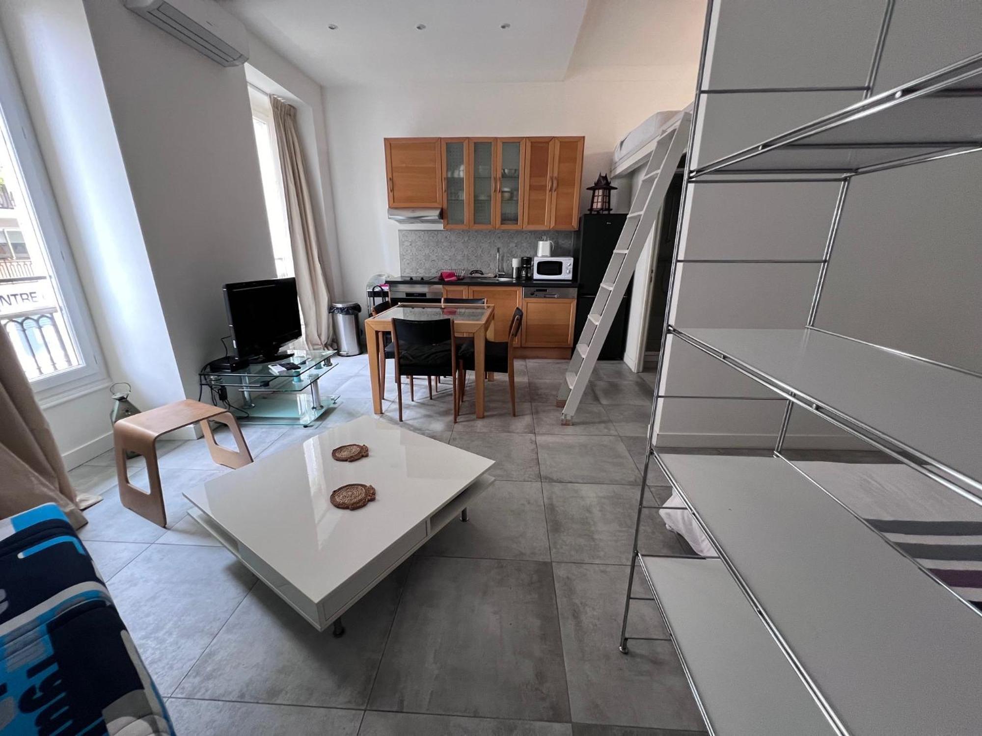 Heart Of Harboor Cosy And *