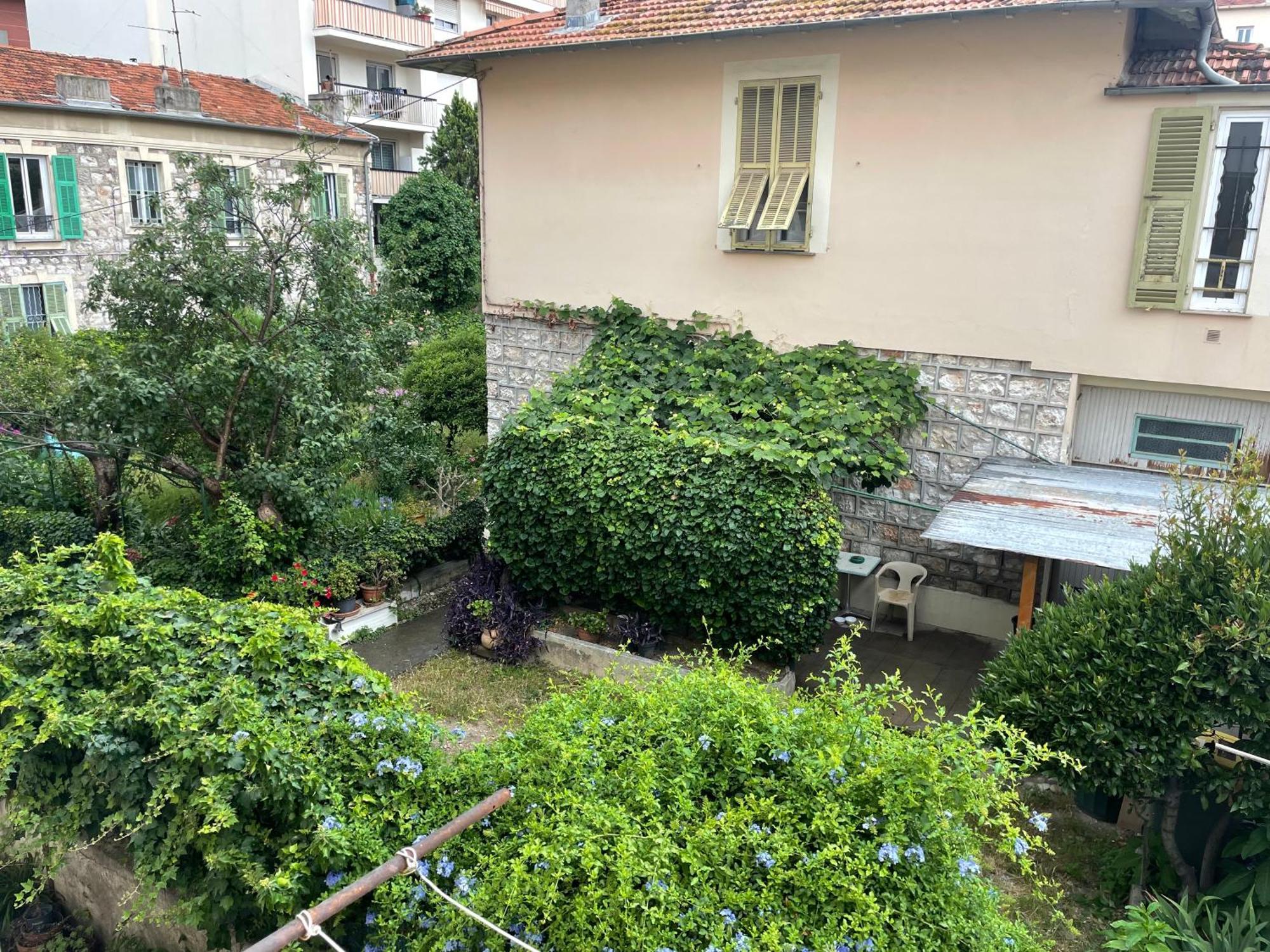 Apartment Liberation