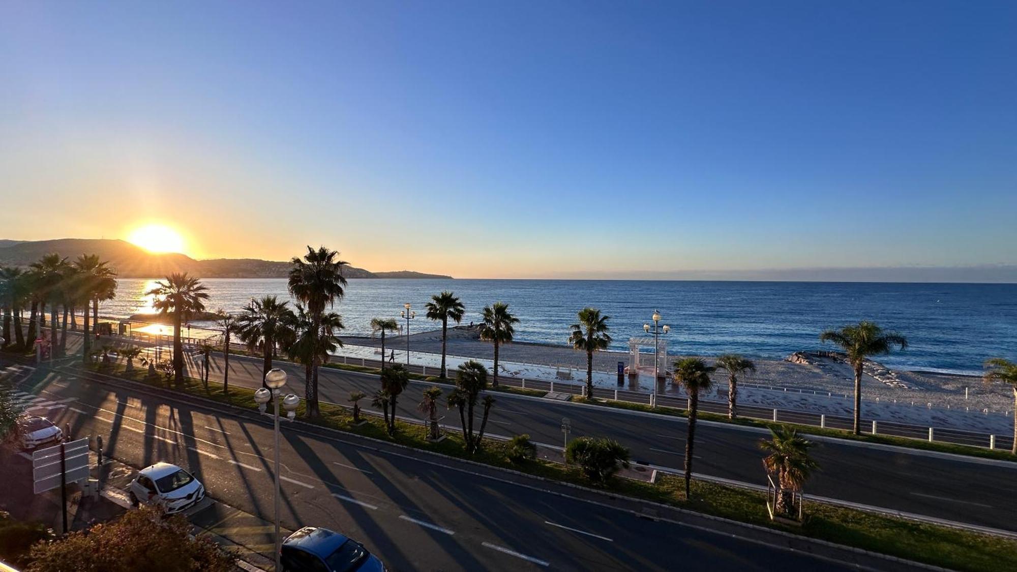 Apartment Front, Superbe Pour 4 Personnes