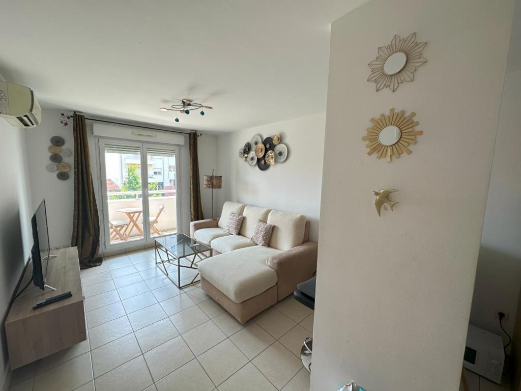 Beau T2 Climatise, 1min A Pied De La Promenade Des Et Apartment Nice