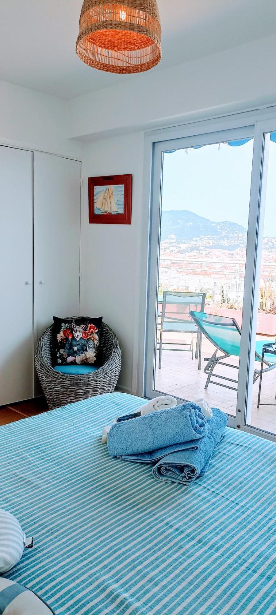 Vue & Homestay *