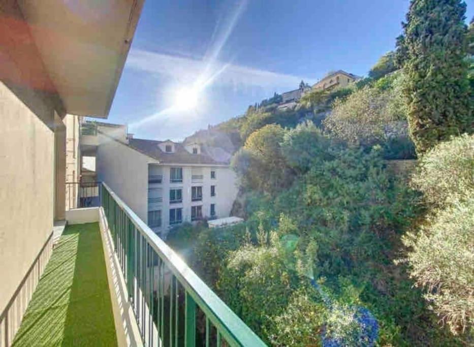 Superbe T2 Dans Avec Balcon Et Parking * Nice