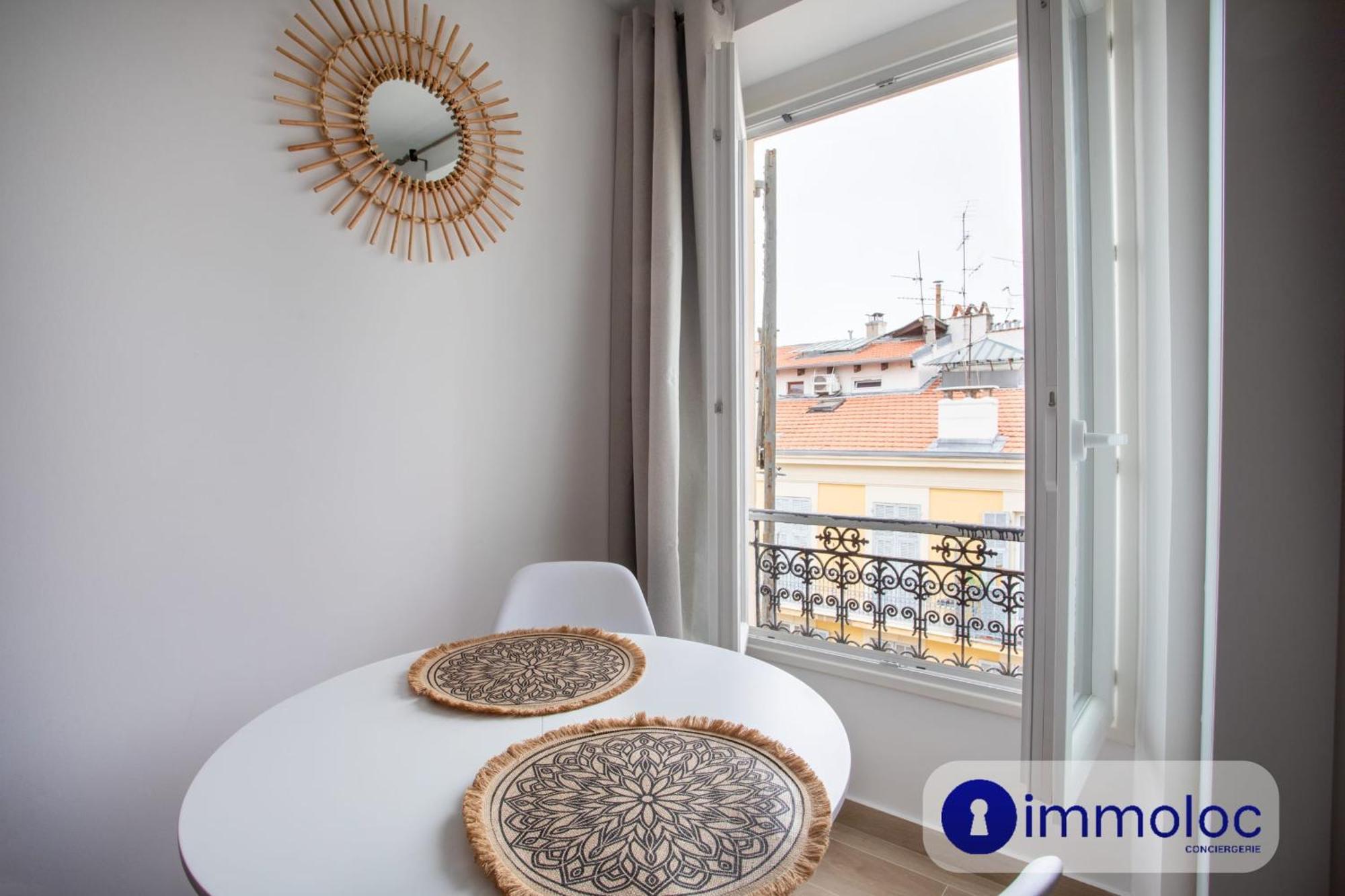 Apartment Near Thiers Station Nice