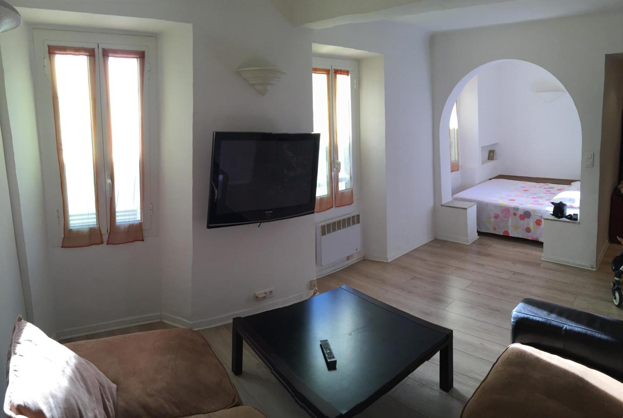 3 Pieces En Bord De Et Proche Tramway Apartment *
