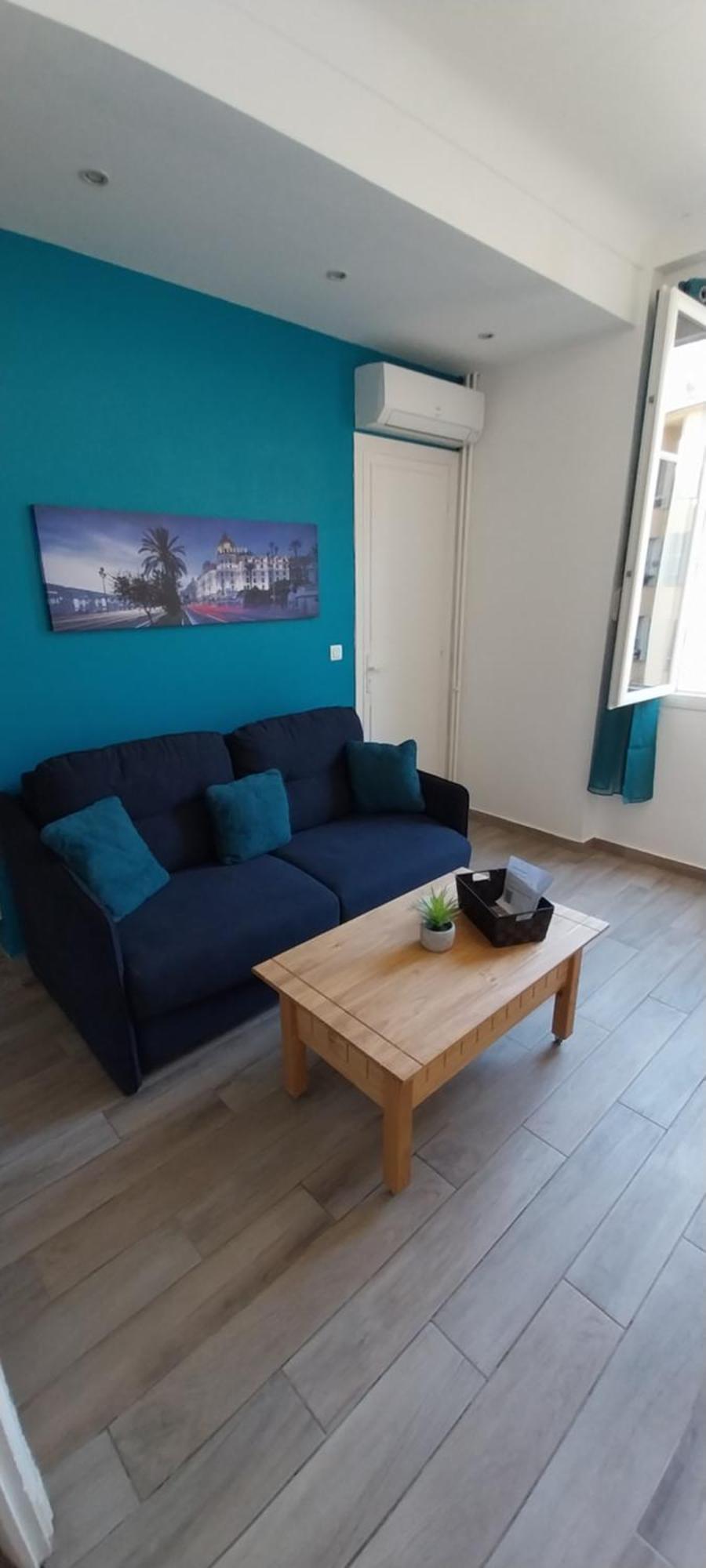 Apartment 2 Pieces