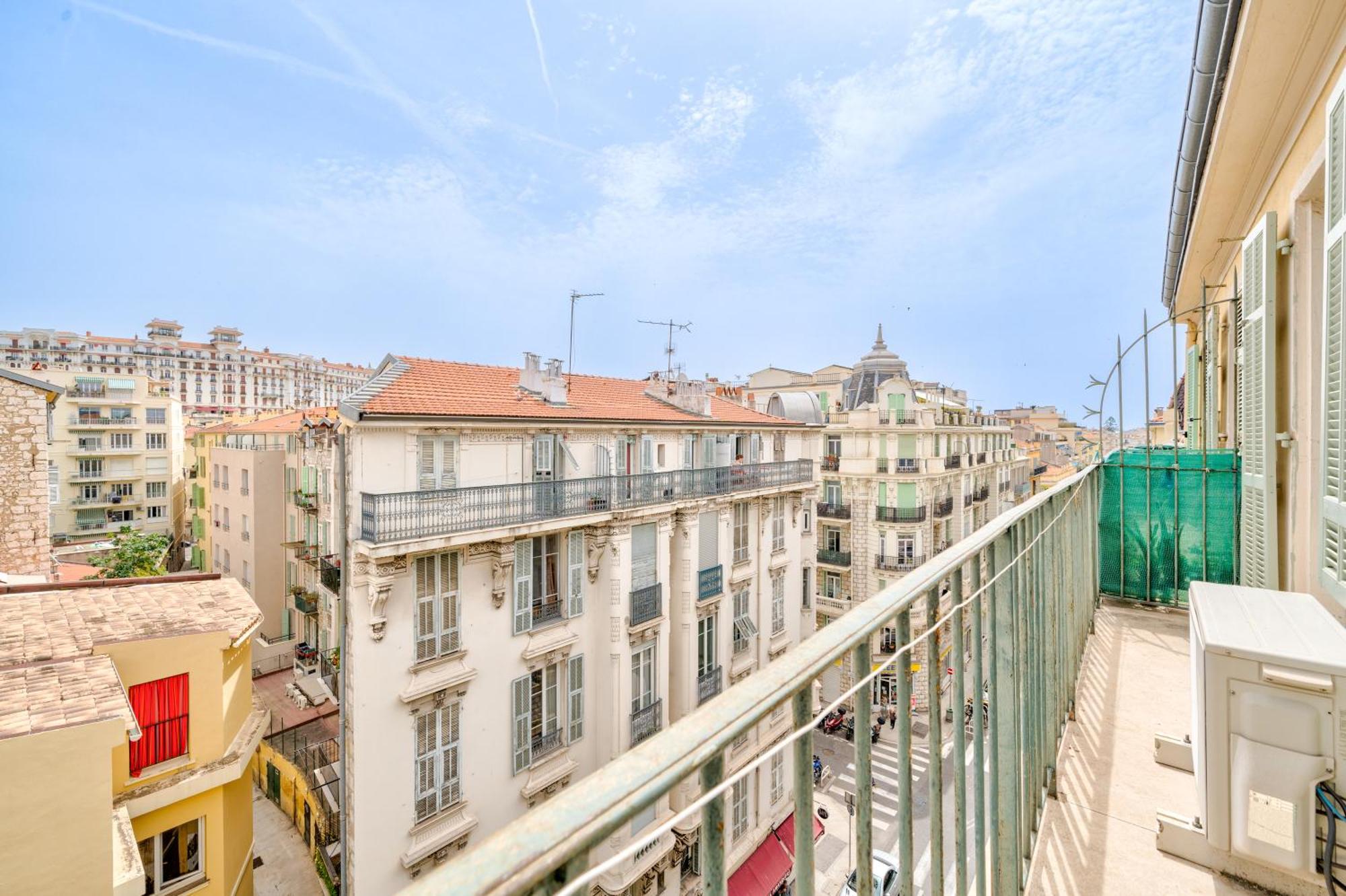 2p Hyper-centre Appartement *