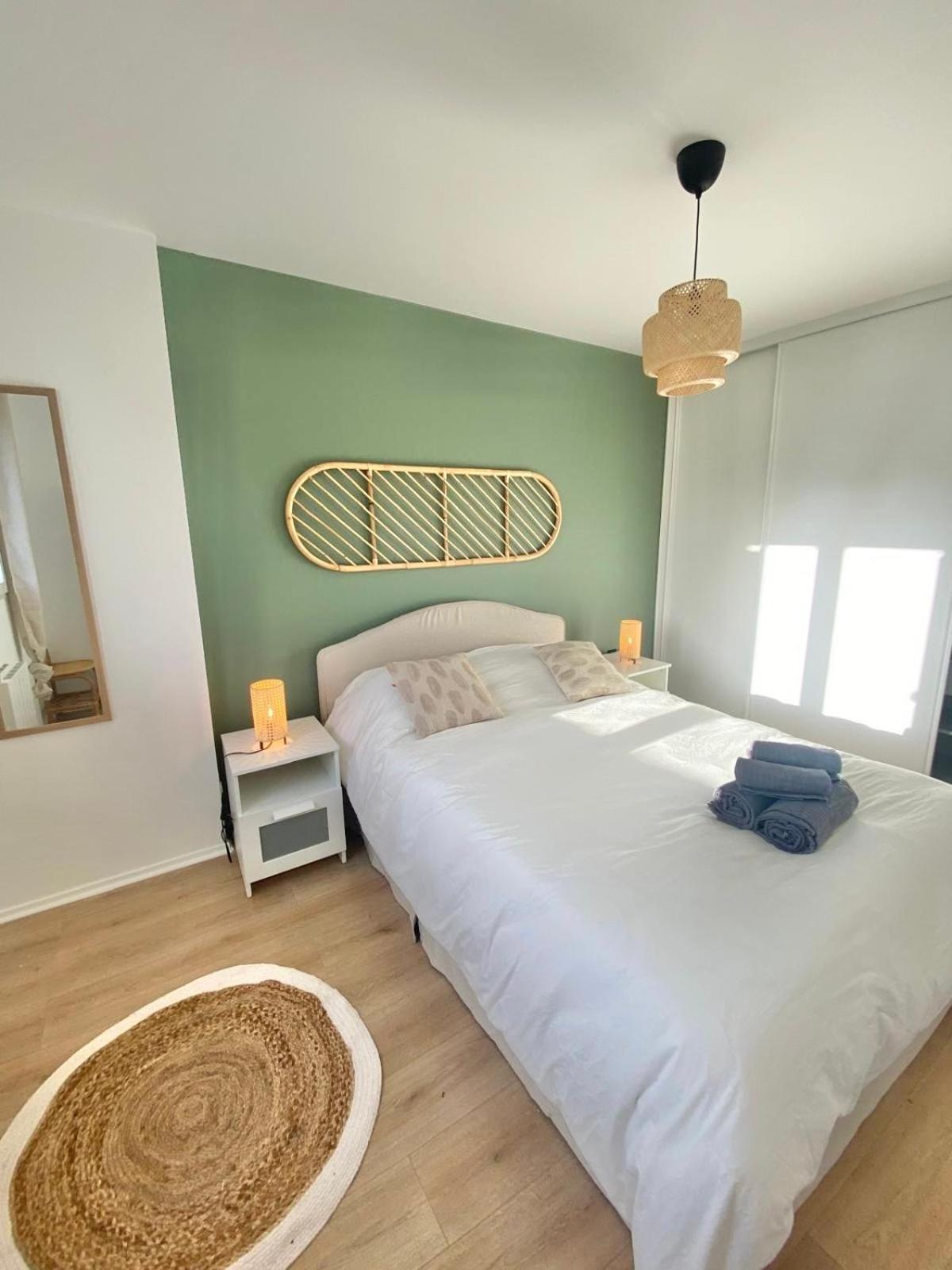 Apartamento Modern & Cosy 3 Bedrooms Train Tramway