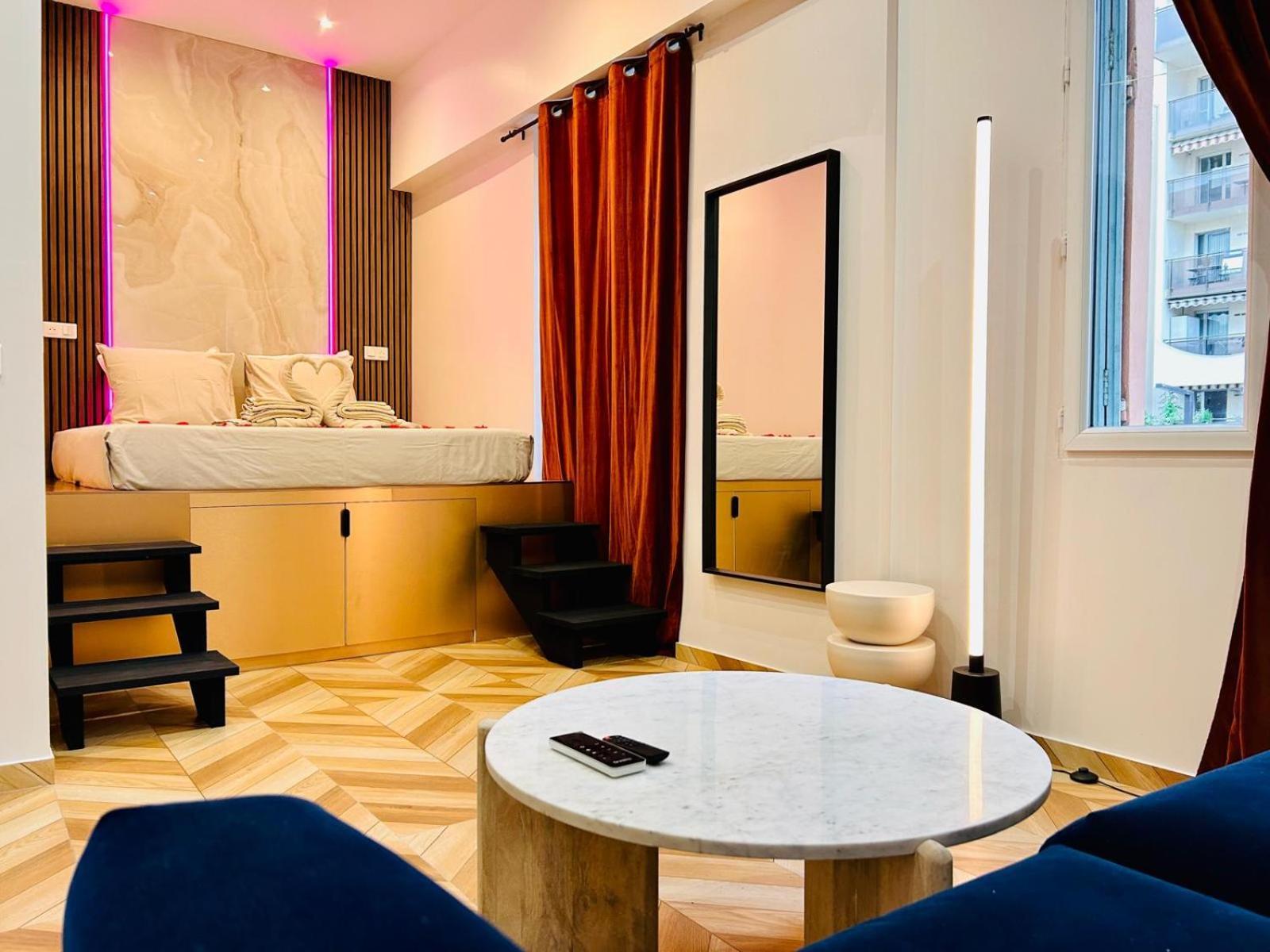 Apartment Intimate Escape - Seaside - Bath - Wifi - Ac