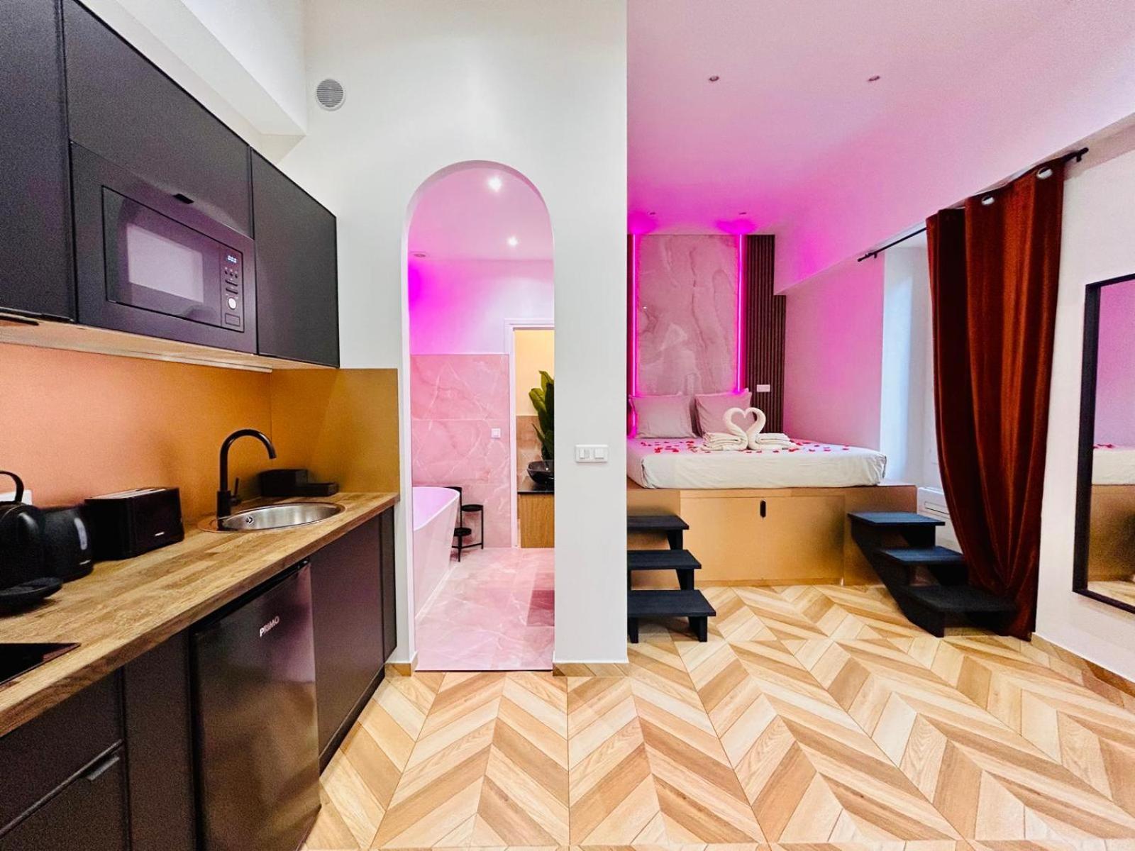 Intimate Escape - Seaside - Bath - Wifi - Ac Apartment *