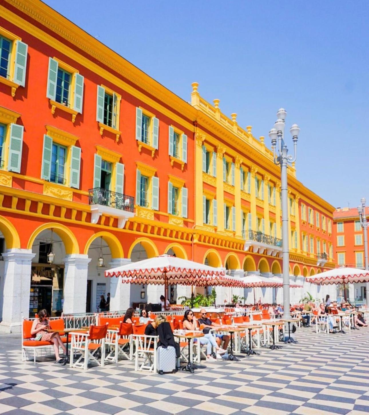 Apartment 1 Bedroom Flat In Heart Of Nice