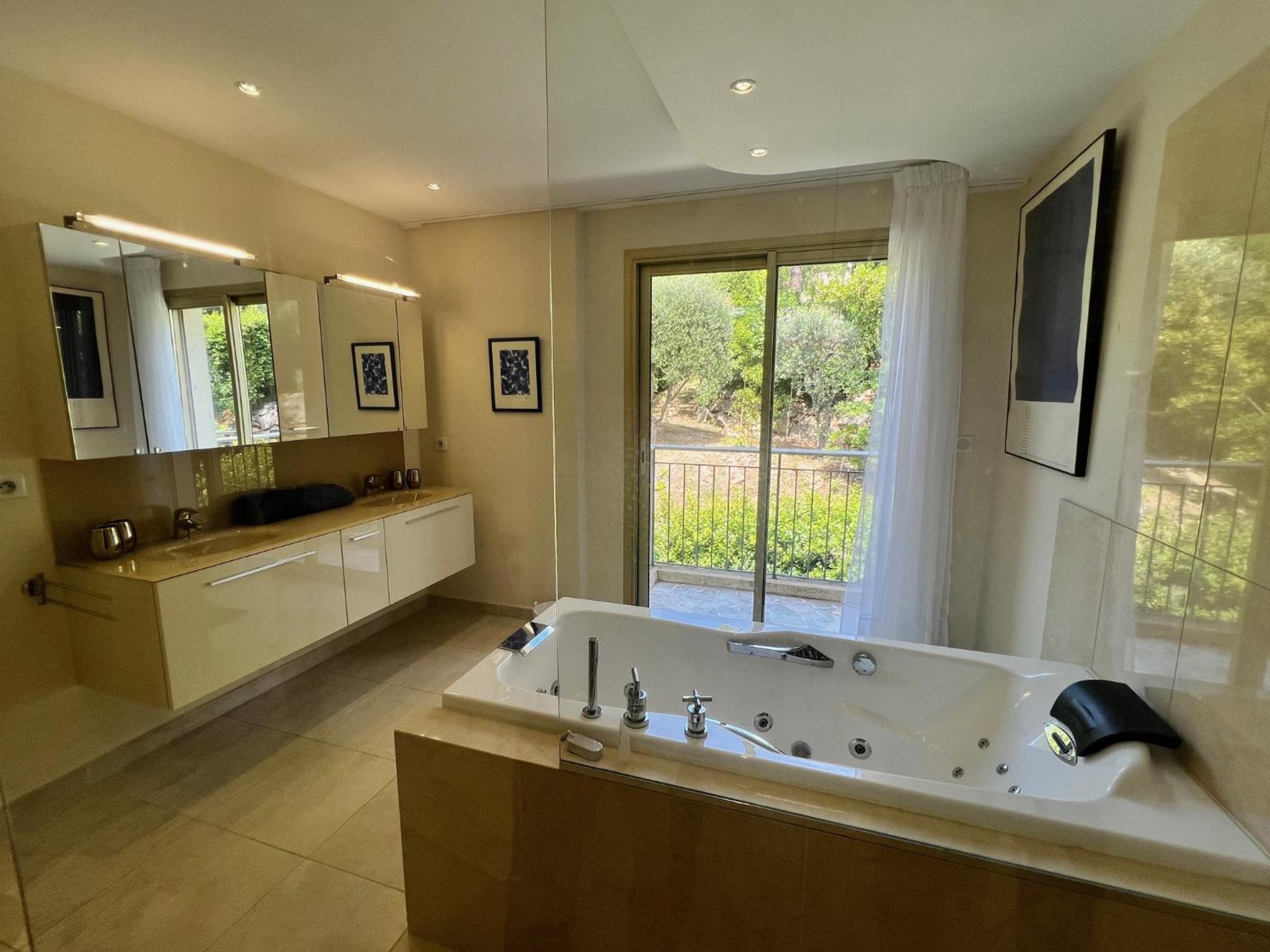 Riviera - Terrasse Des Agaves - Amazing Sea View Cote D'azur Apartment Nice