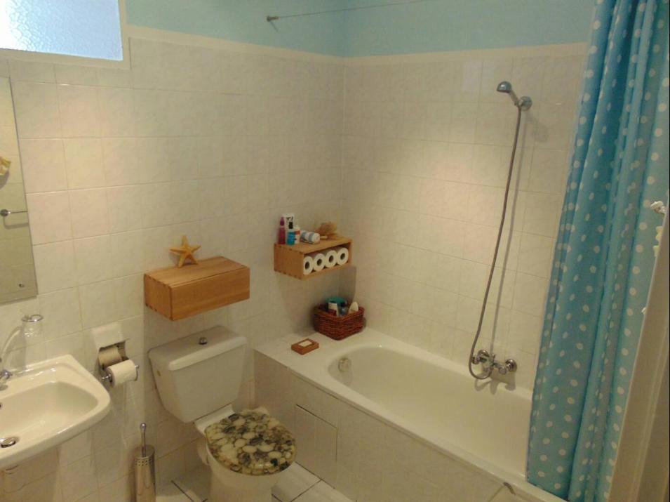 A Deux Pas Du Port Yourhosthelper Apartment