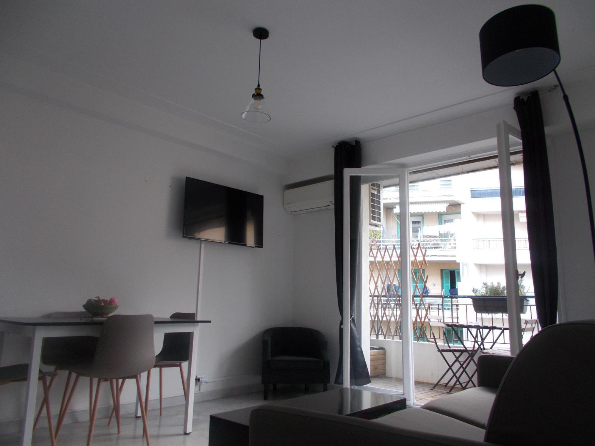 Apartment Proche Nice