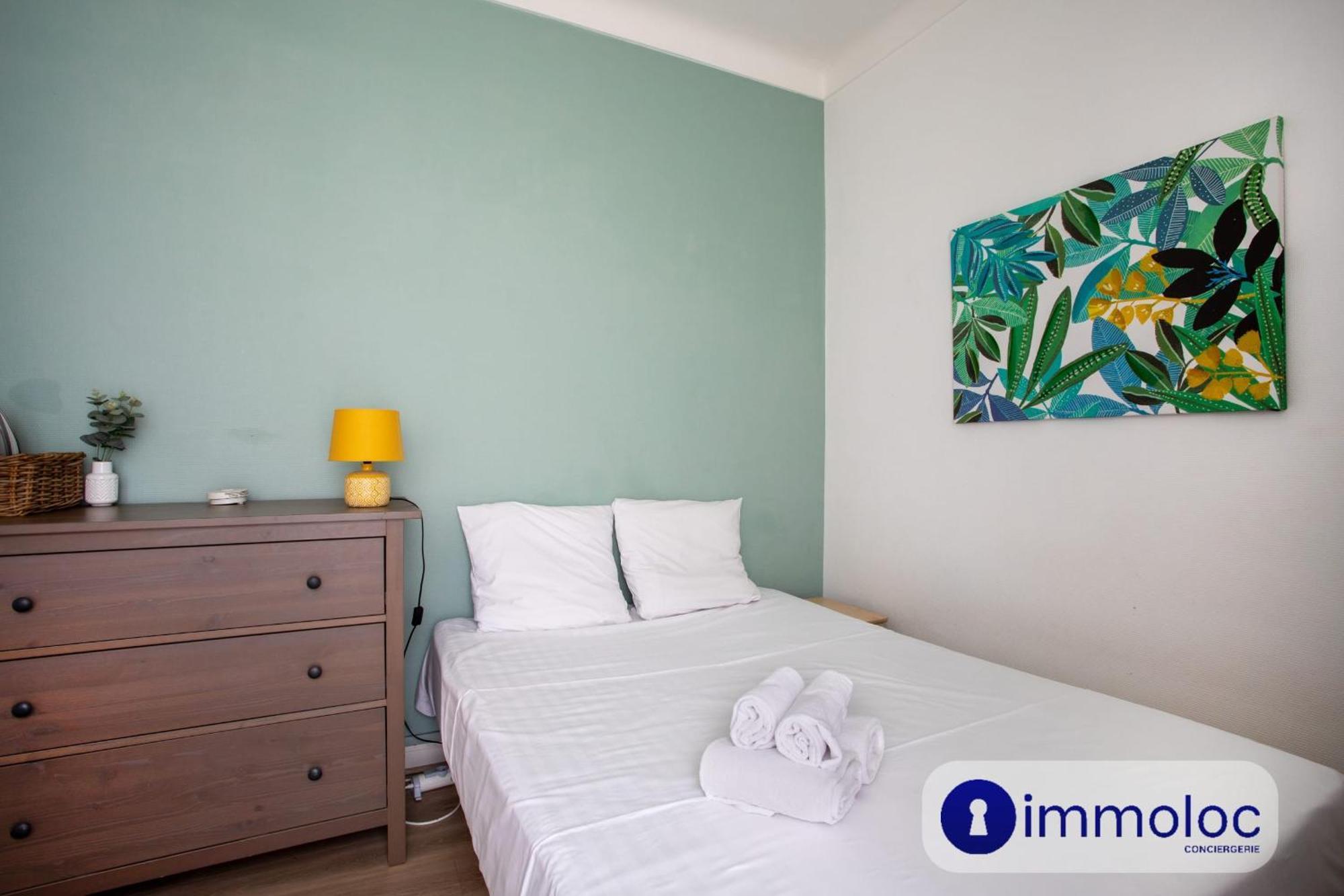 Apartment With 2 Bedrooms Quartier Liberation