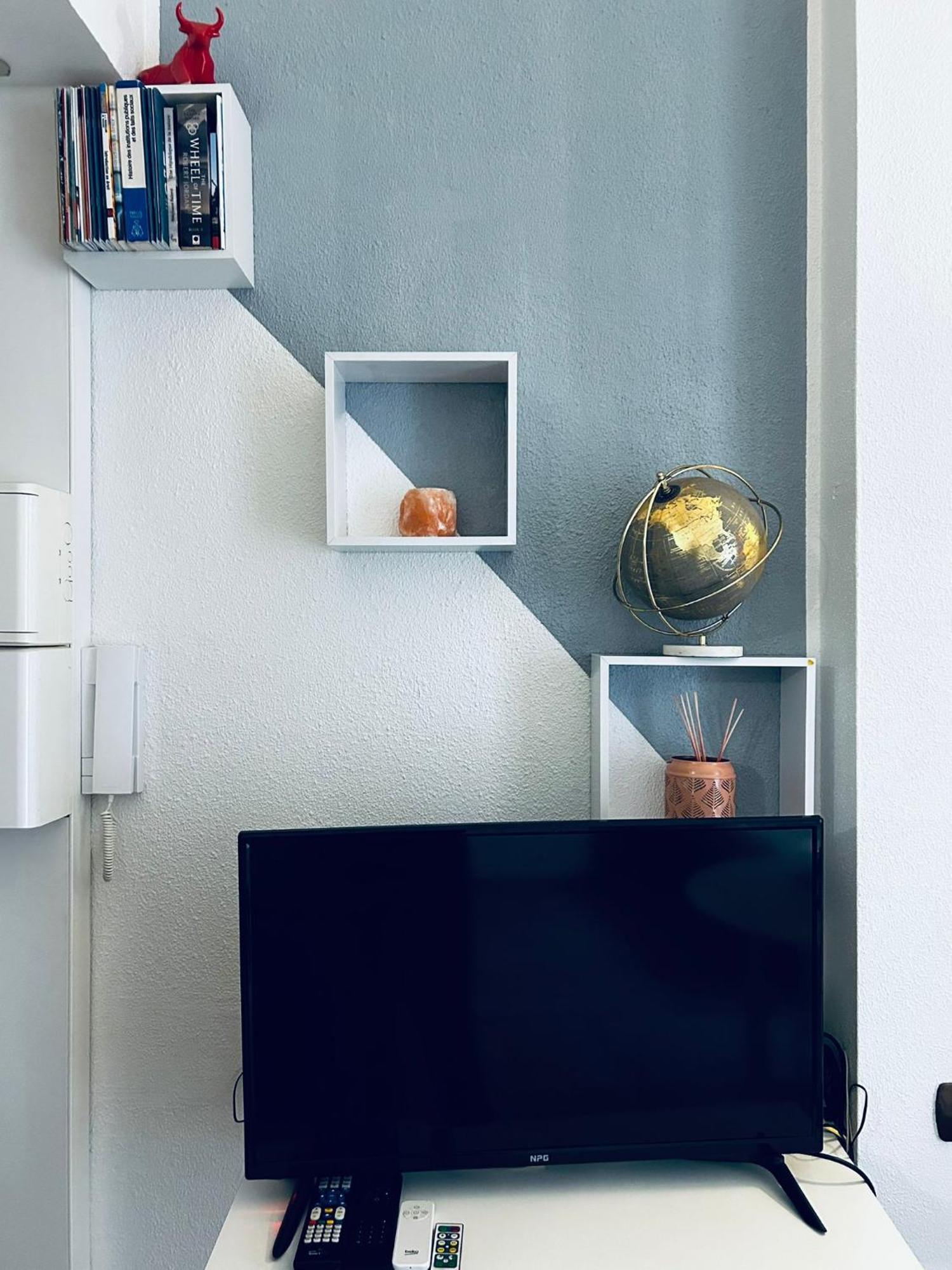 Apartment Lovely Air Conditonned Center