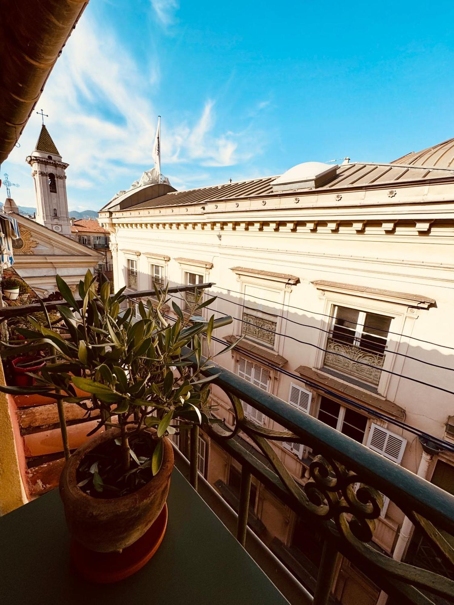 Apartment Superbe Duplex Entre Le Vieux Et La Prom Nice