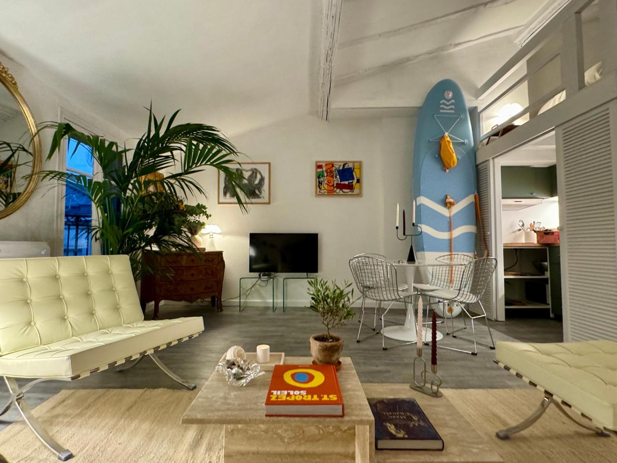 Superbe Duplex Entre Le Vieux Et La Prom Apartment *