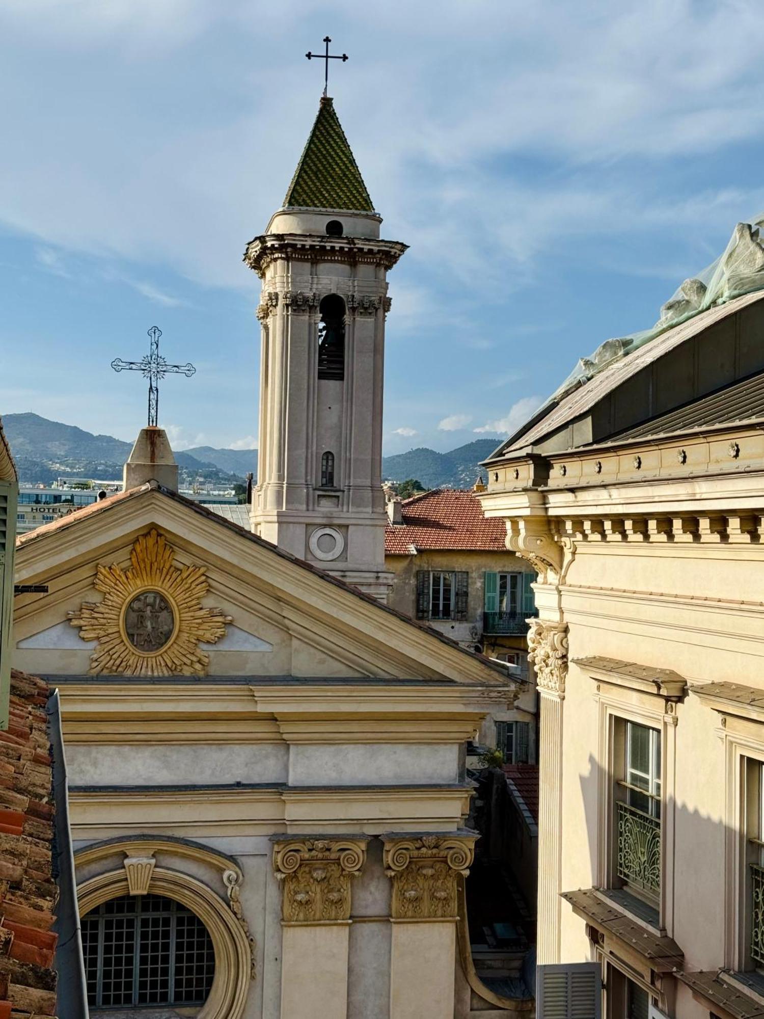 Superbe Duplex Entre Le Vieux Et La Prom Nice