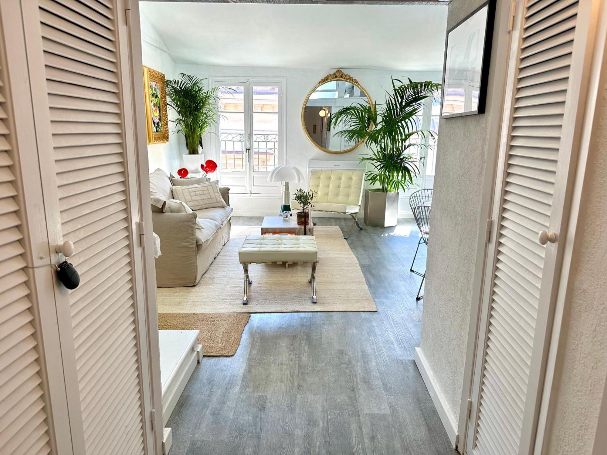 Superbe Duplex Entre Le Vieux Et La Prom Nice