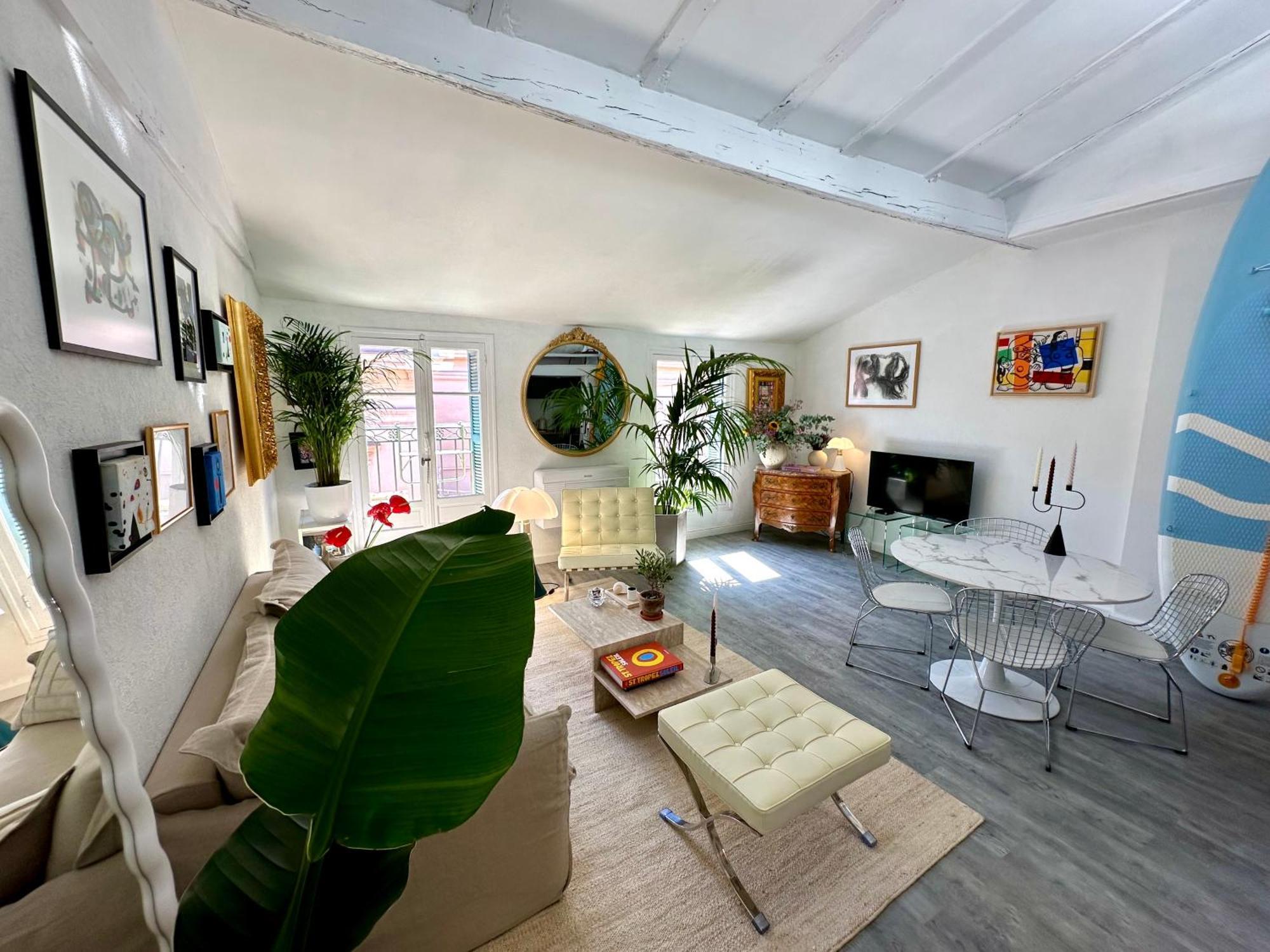Superbe Duplex Entre Le Vieux Et La Prom Apartment *