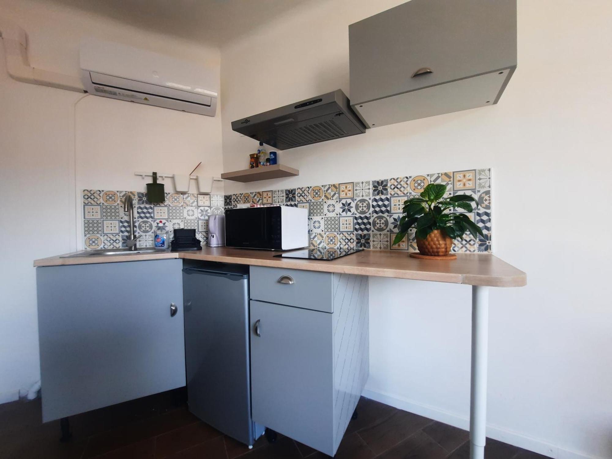 La 3, Climatisee Ac, Cuisine Privee, Calme *