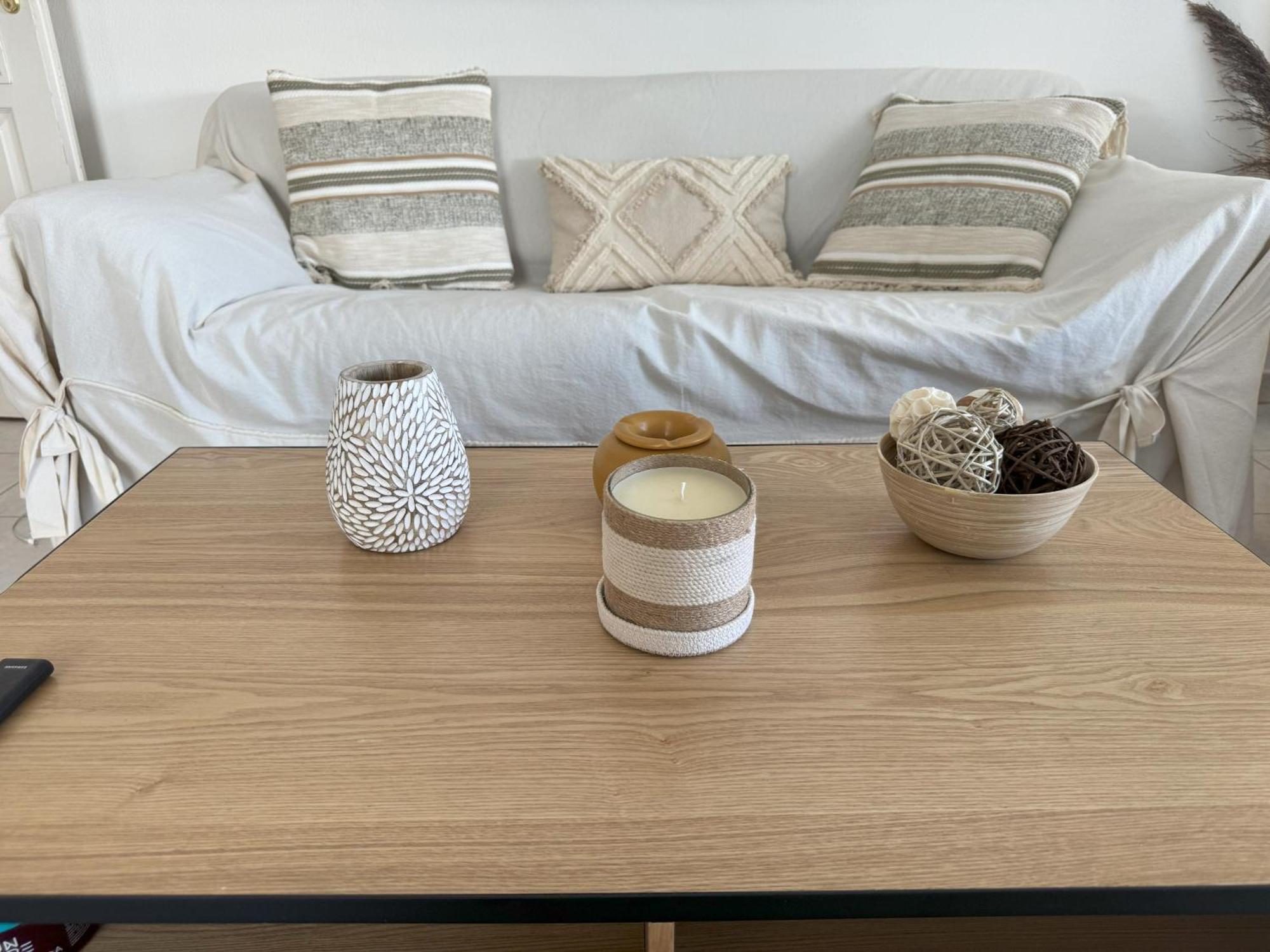 Elegant With Sea View And Swimming Pool *