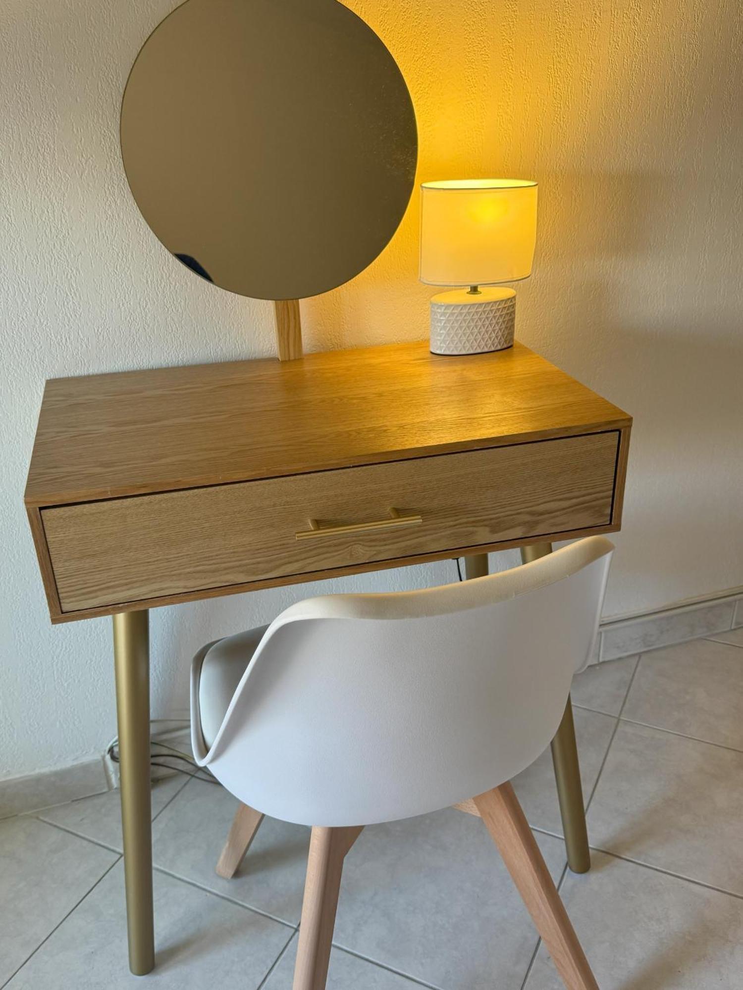 Elegant With Sea View And Swimming Pool Apartment Nice