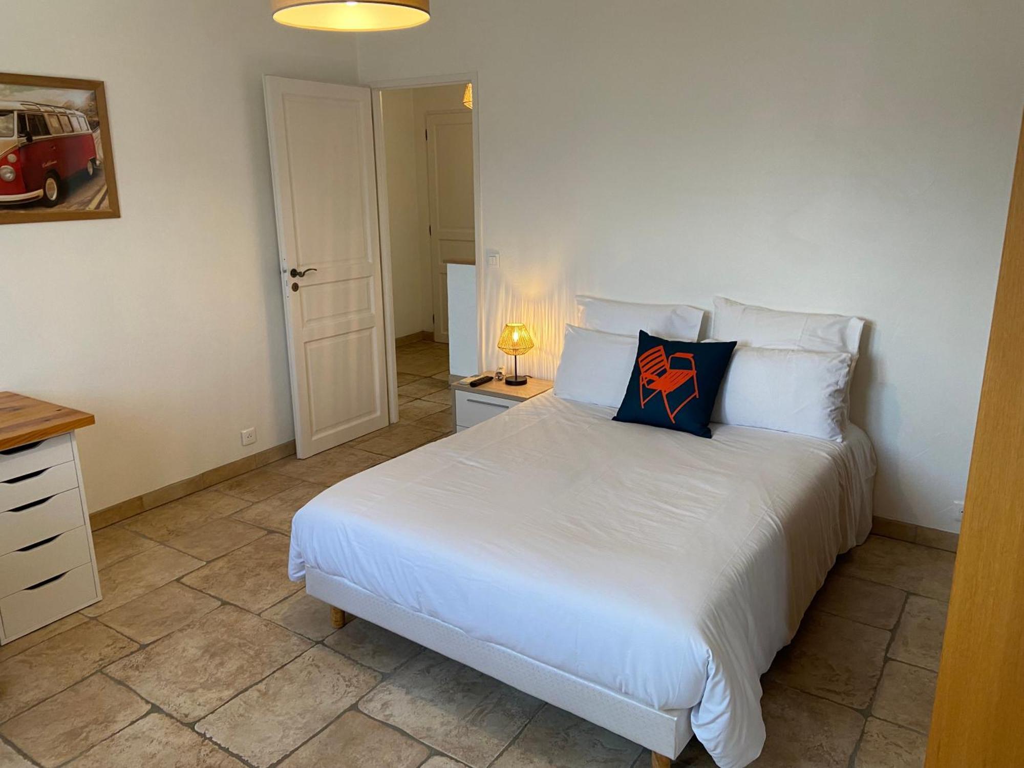 Avec Piscine Chauffee Collines Villa *