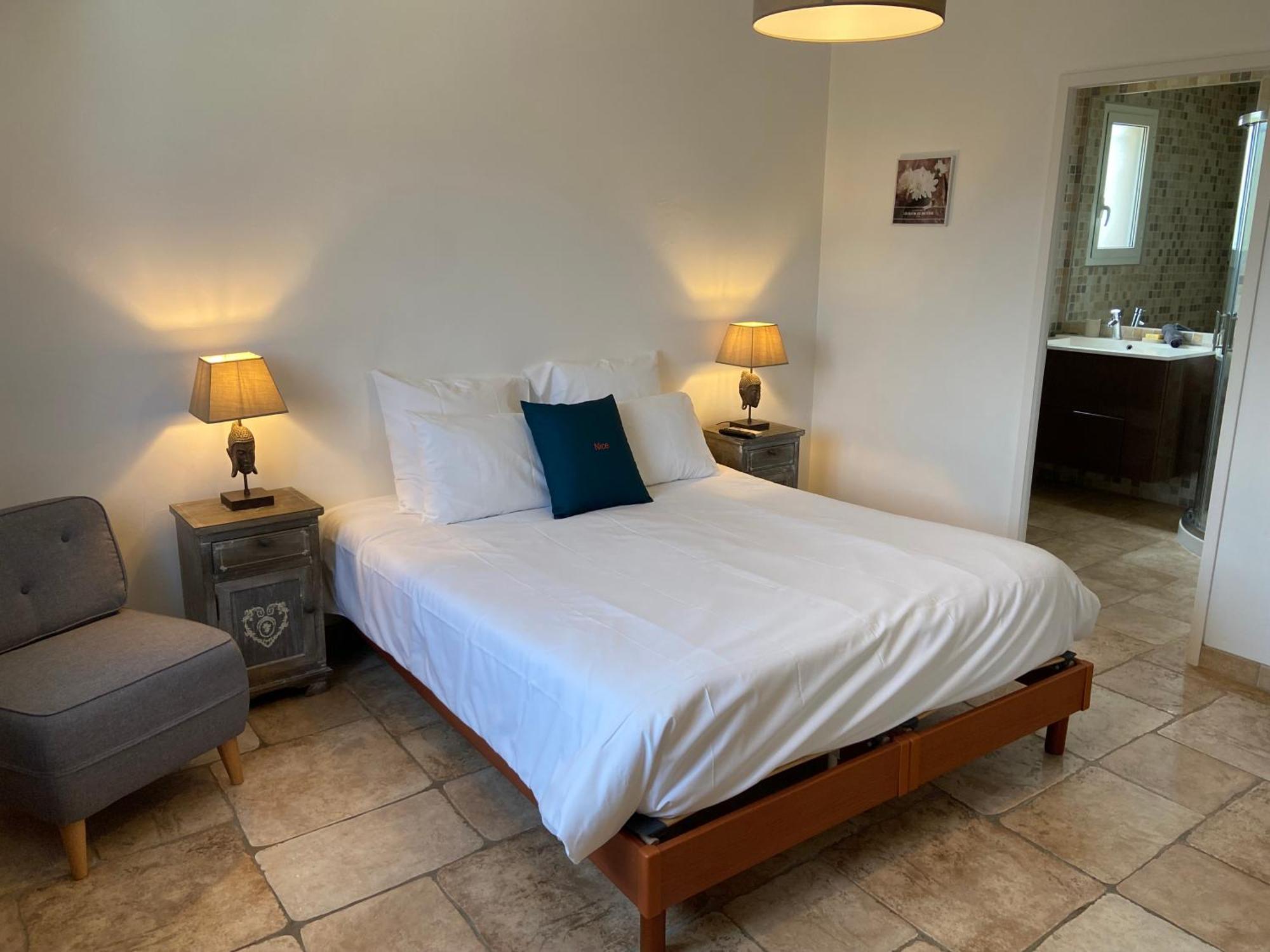 Avec Piscine Chauffee Collines *