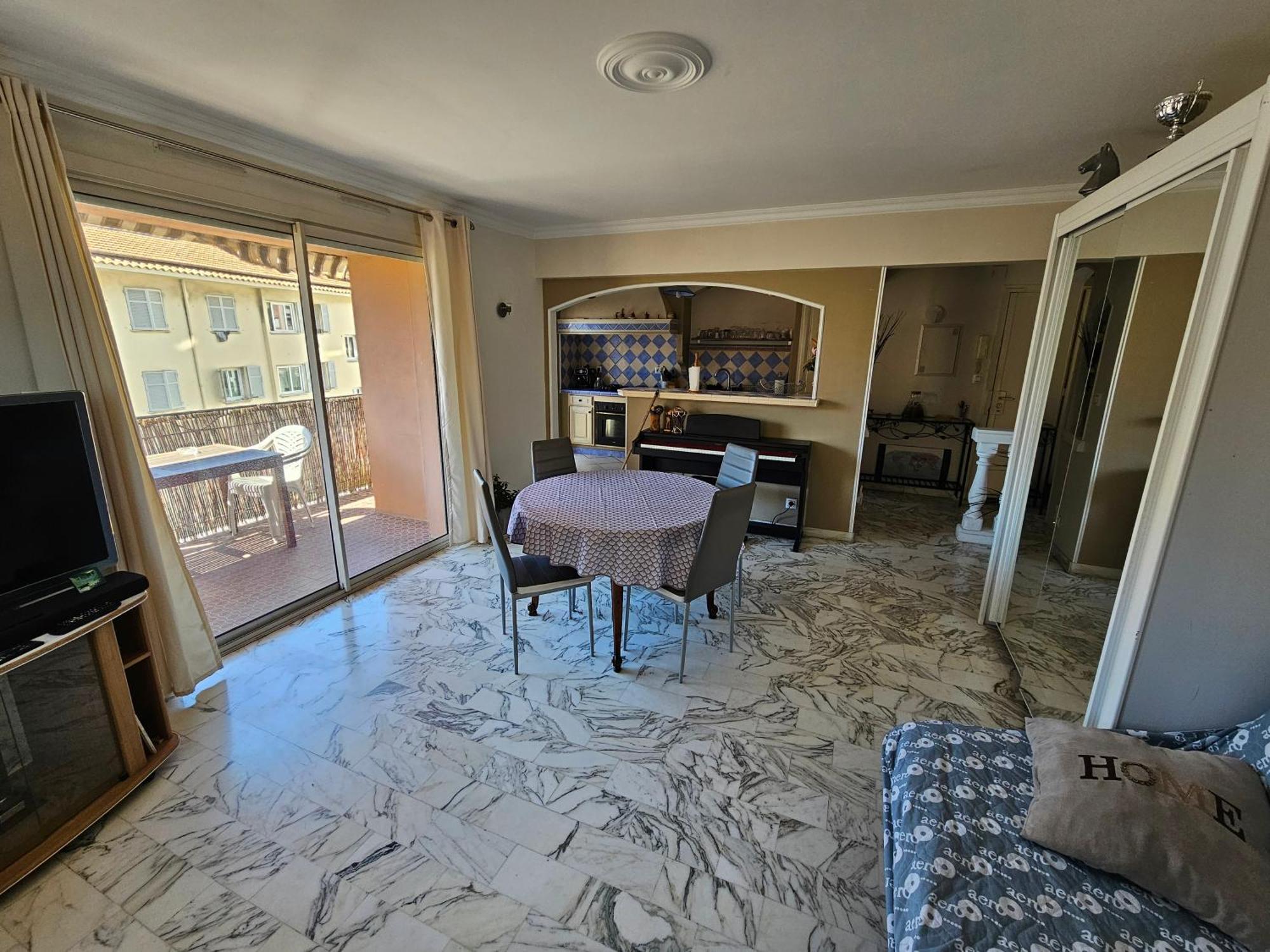 Au Calme Et 2 Pas De La