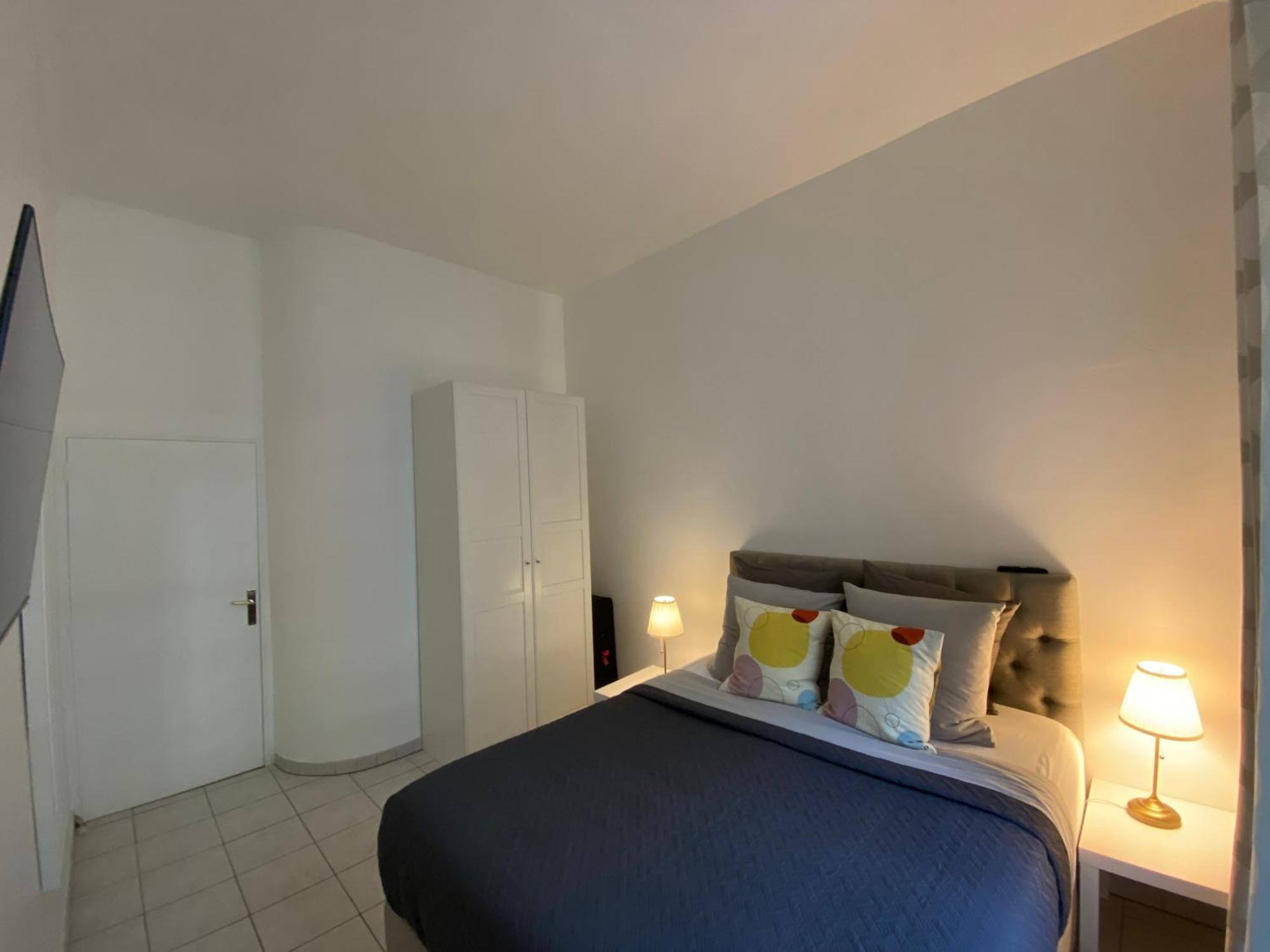 The French Coastal Retreat By J - Central, 5 Mins To Sea, Tram, Train, Ac, Wifi Apartment