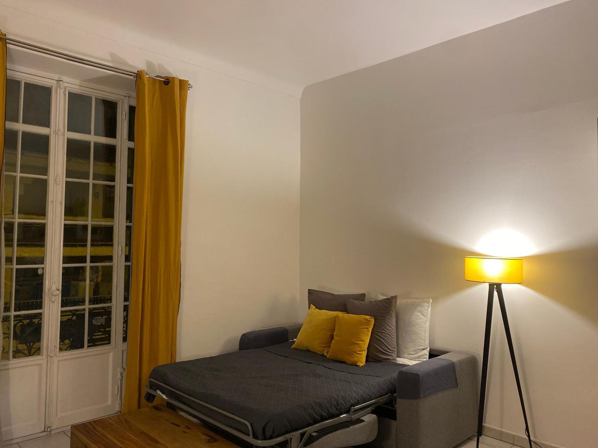 The French Coastal Retreat By J - Central, 5 Mins To Sea, Tram, Train, Ac, Wifi *