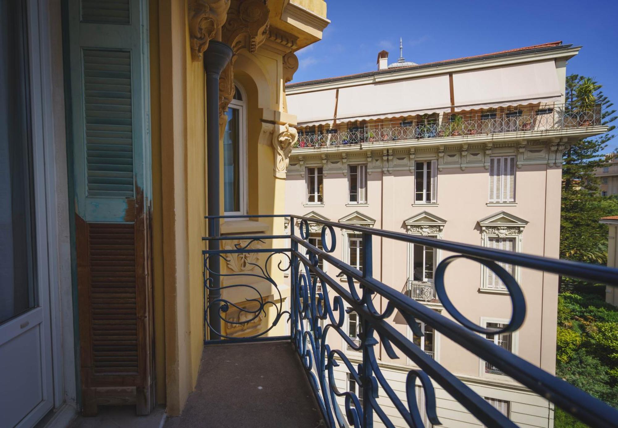 Gounod Fully Renovated