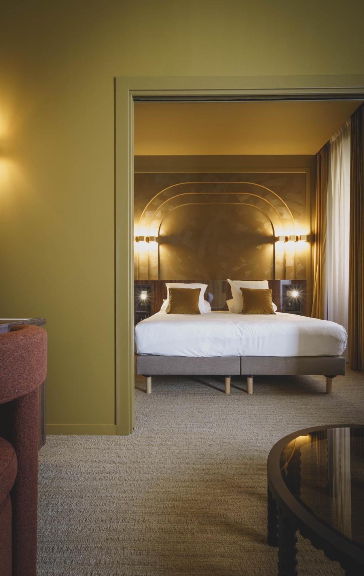 Gounod Fully Renovated Hotel 4*