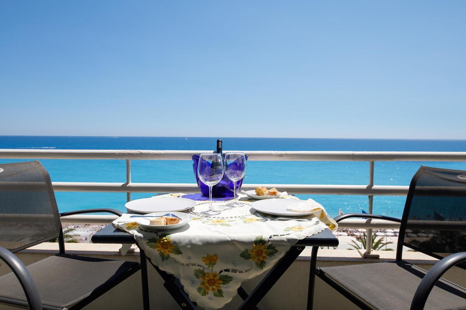 Wonderful On Sea * Nice