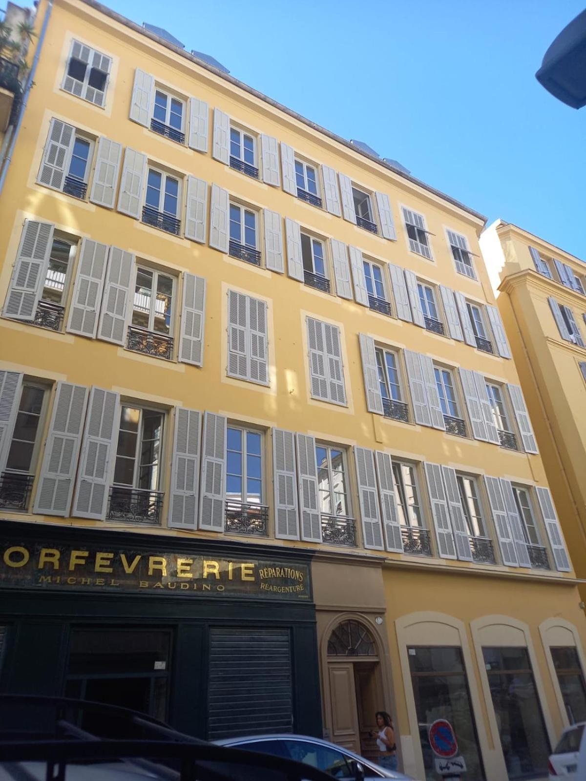 Moderne, Centre *
