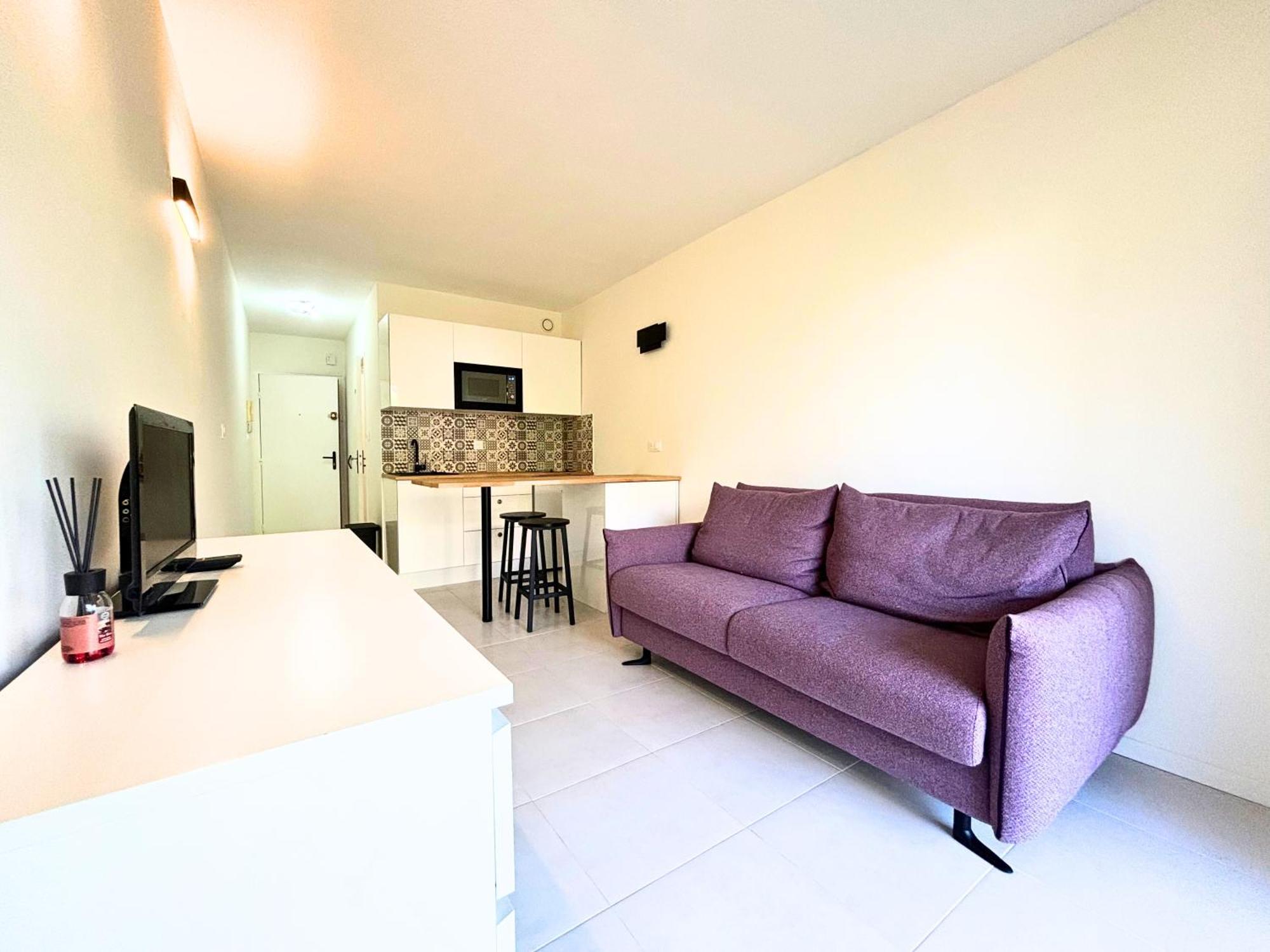 Apartment Vue - Clim, Piscine & Restaurant *