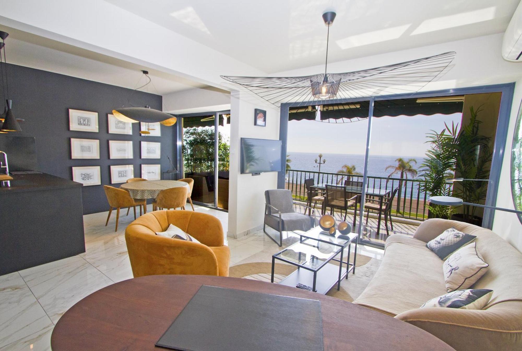 Apartment Luxury Flat Beachfront