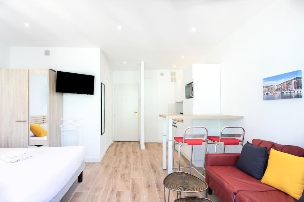 #19staywiz Us - Lenval - Balcon Lenval Sea View With Ac Promenade Des