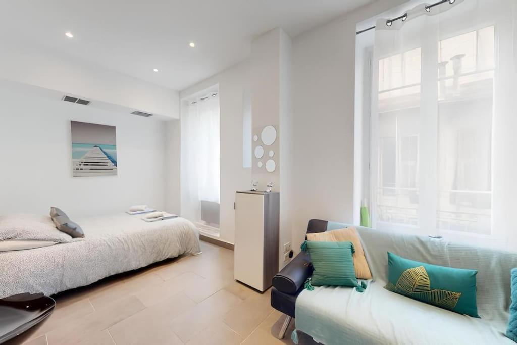 Auguste Gal - Charmant Studio Port De * Nice