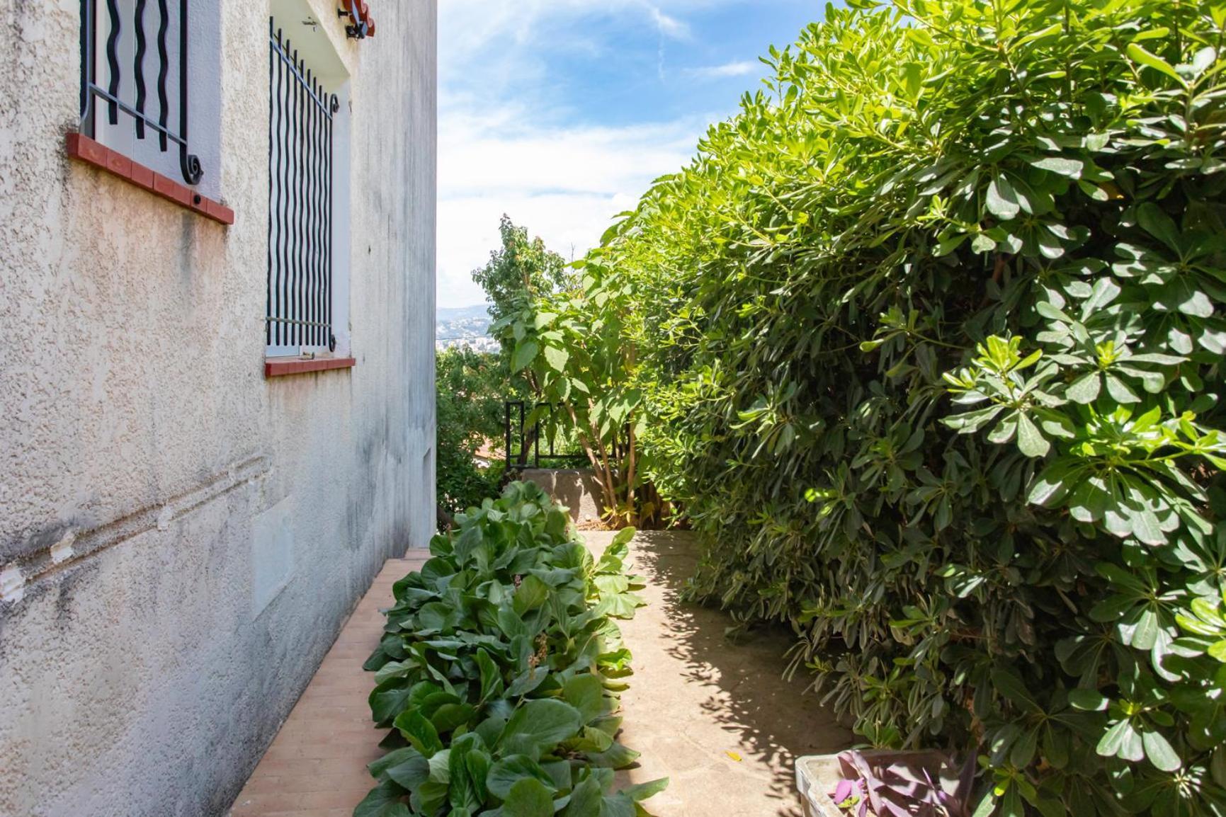 #54 Sea View 4 Bdr Ac 5mins To Port Bbq