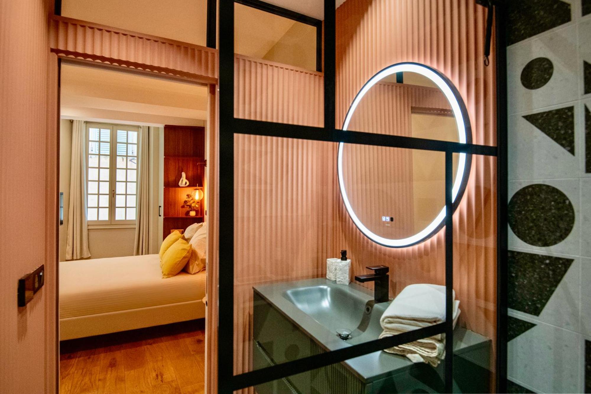 Apartment & Cours Saleya Serenity Luxury - 2 Nice