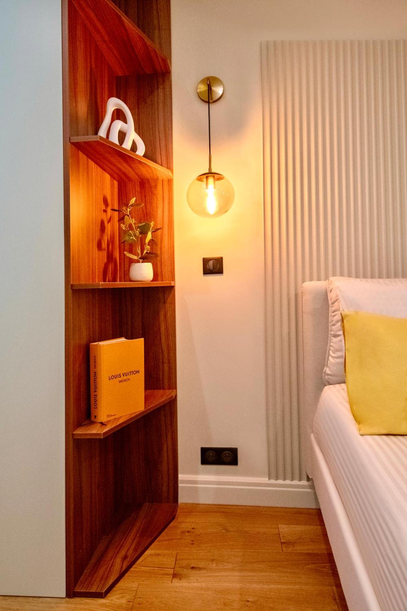 & Cours Saleya Serenity Luxury - 2 Apartment *