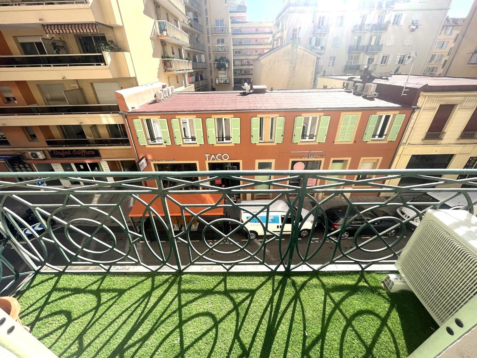 Apartment Beaumont Republique Nice
