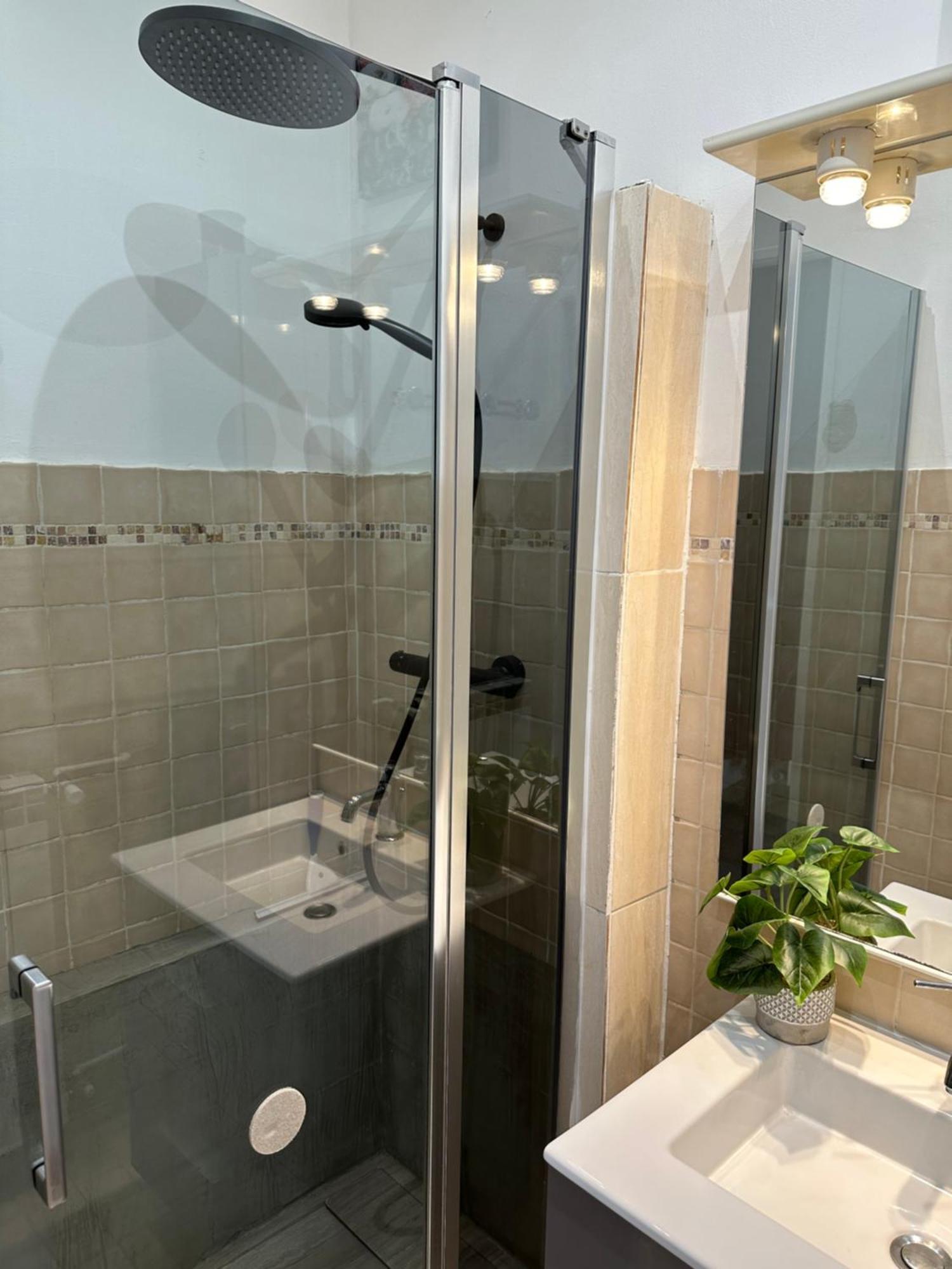 Maison De A Ouest Dans Propriete Arboree Nice