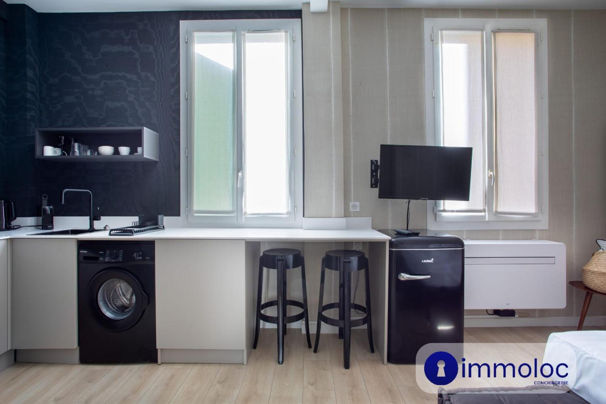 Studio Air-conditioned Port Of Apartment Nice